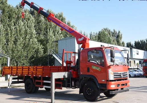 點(diǎn)擊查看詳細(xì)信息<br>標(biāo)題：6.3噸東風(fēng)隨車(chē)吊 閱讀次數(shù)：1919